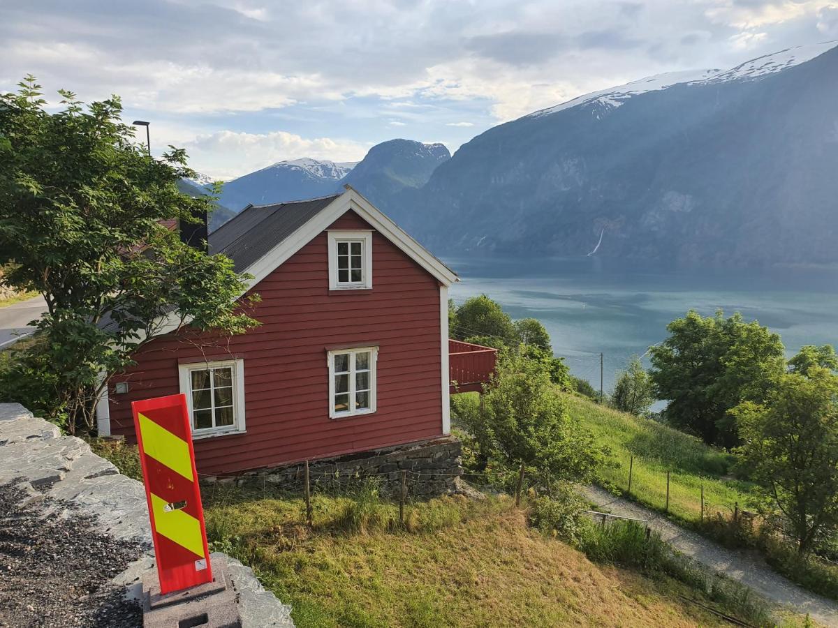 Апартаменты Kvam - Stegastein Эурланн Экстерьер фото